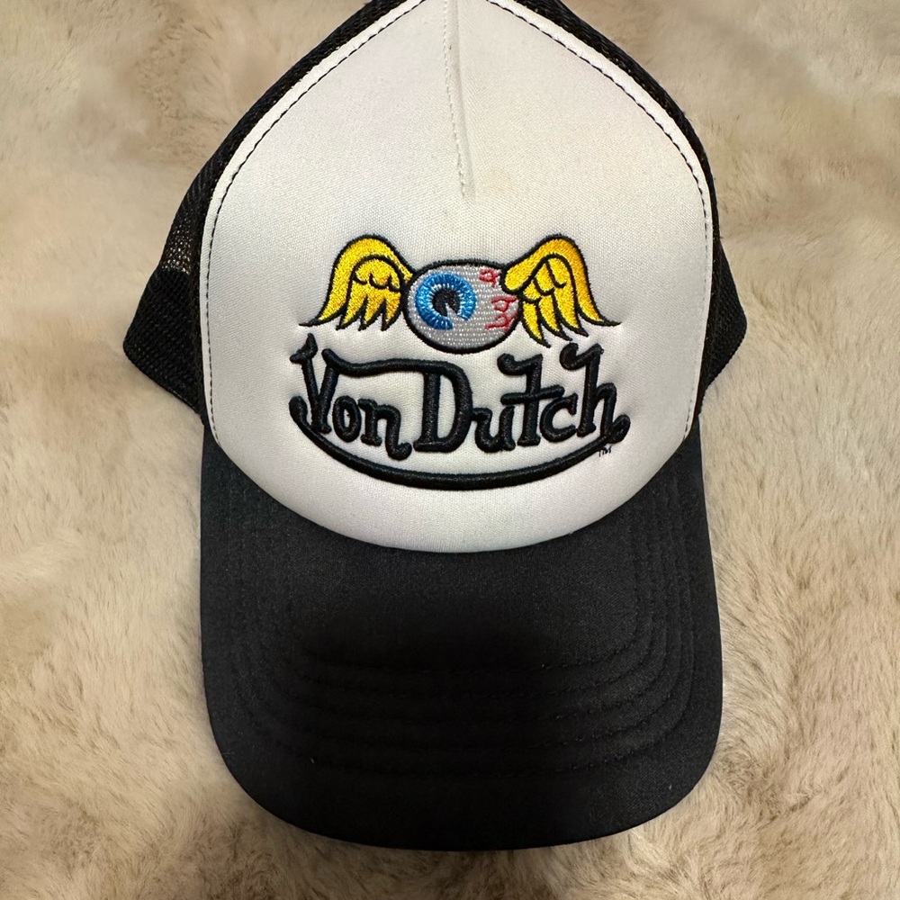 Von Dutch Black Mesh Trucker Hat